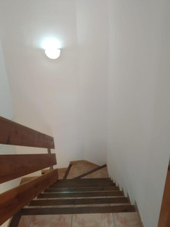 Buhardilla Para Dos En Can Mingu Besalú Kültér fotó