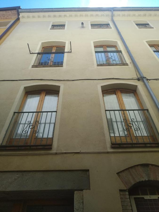 Buhardilla Para Dos En Can Mingu Besalú Kültér fotó